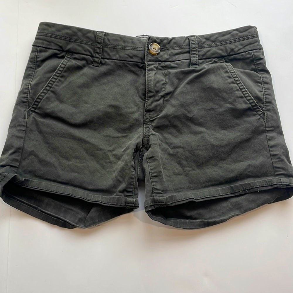 American Eagle size 2 shorts